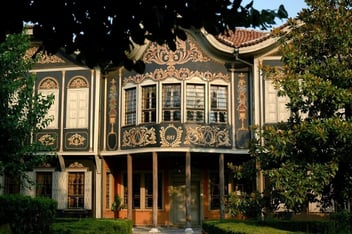 bulgaria-travels-old-plovidiv-building