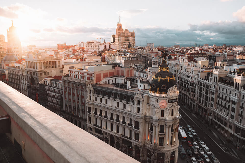 Discovering the Perks of Living in Spain Through the Golden Visa Program